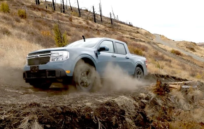 Maverick AWD Offroad Review by Driving Sports TV