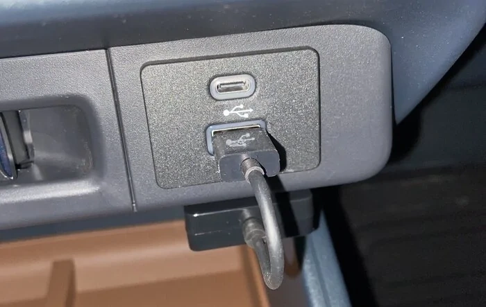 CPLAY2AIR Wireless CarPlay Adapter confirmed to work in Maverick