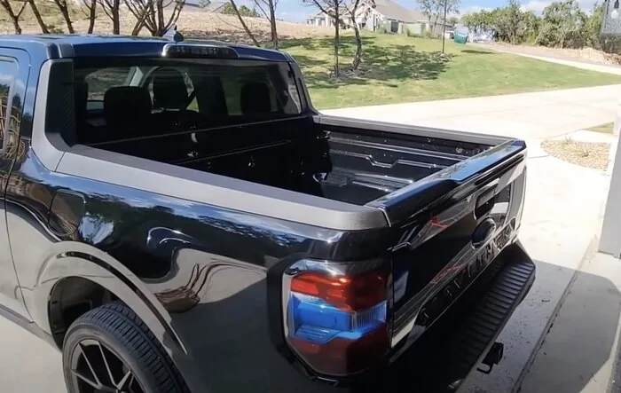 Tailgate spoiler install!