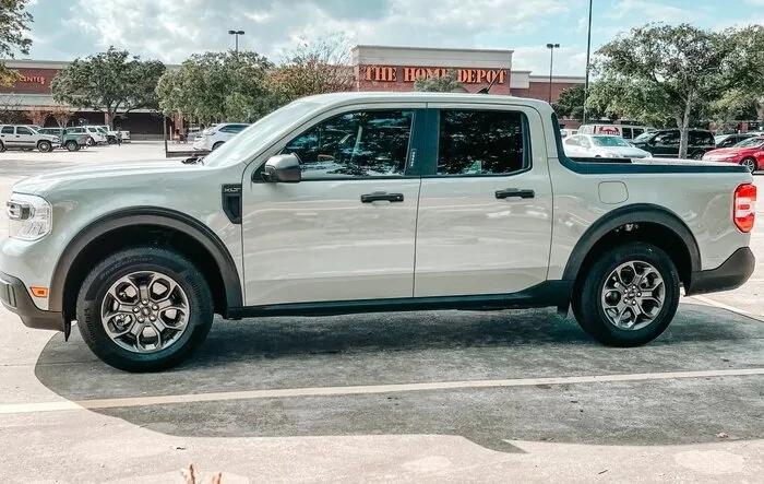 Ford Air Design Fender Flares installed on XLT