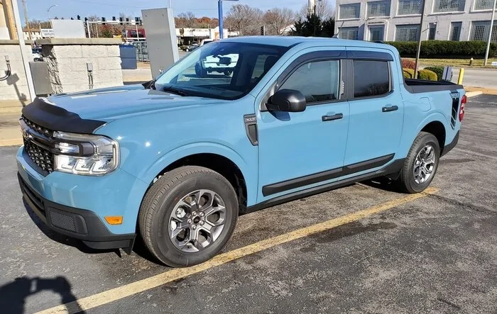 Area 51 Maverick w/ Ford Accessory Door Moldings, Hood Protector, Window Deflectors