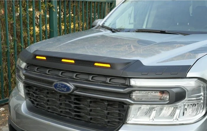 Mabett | Hood Deflector with 3 Yellow Lights – Pre-order Now! 🔥