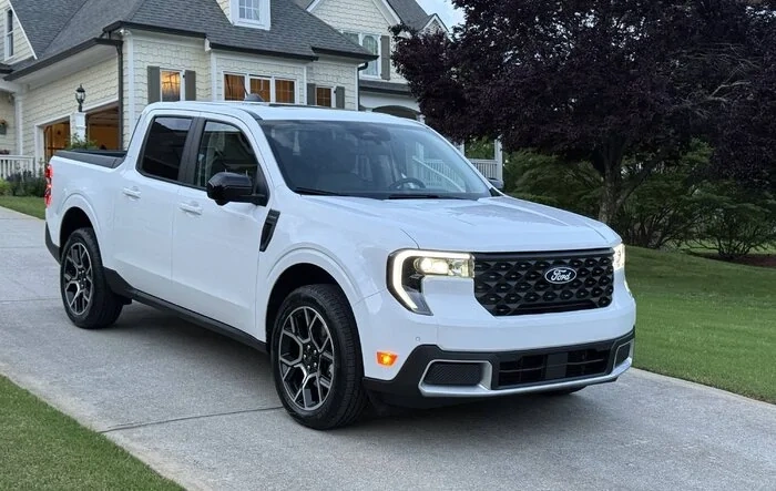 2025 Maverick Lariat Hybrid review (coming from a 2023 Lariat Hybrid)