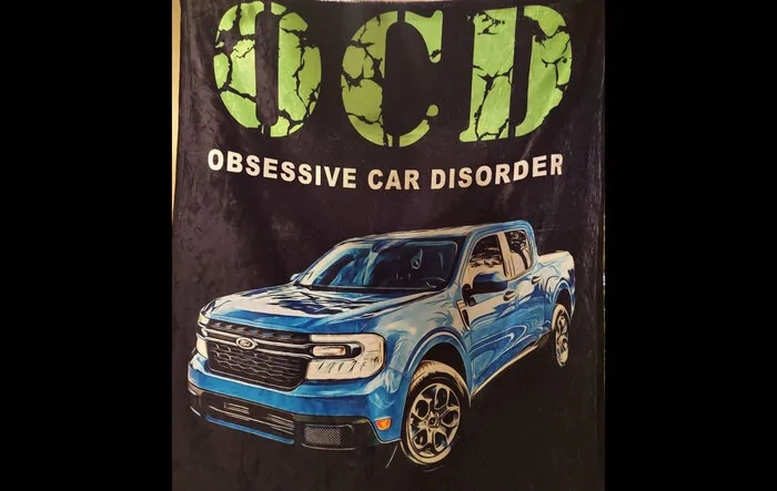 Show your Maverick Christmas gifts