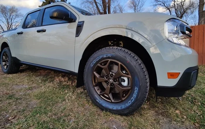 FX4 Wheels Powdercoated Bronze on Cactus Gray Maverick