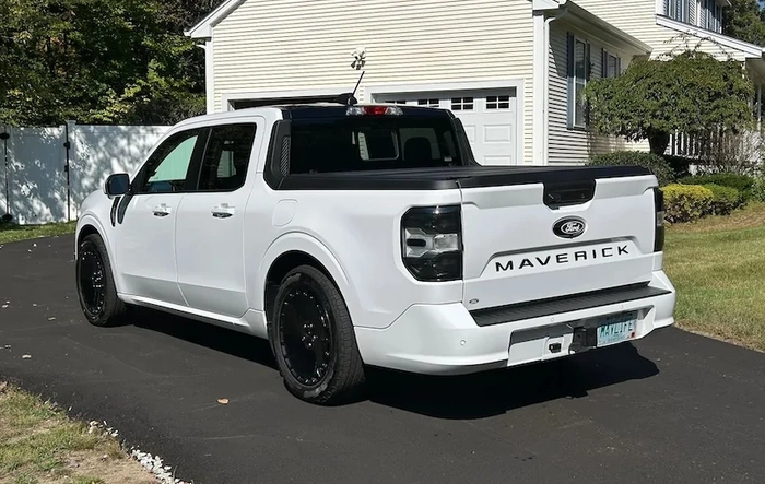 New taillights on my white LOBO