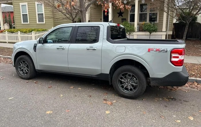 Bronco Sport factory wheels / rims installed on 2022 Maverick
