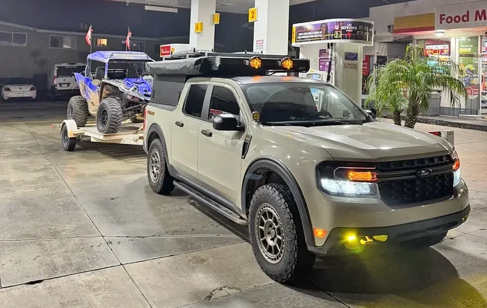 Maverick Tremor Towing SxS