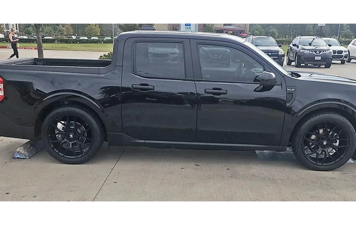 Non Lobo 2025 Maverick XLT Street Build