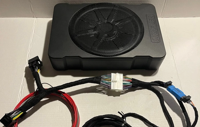 NEW KICKER HS12 12 INCH POWERED SUB KITS