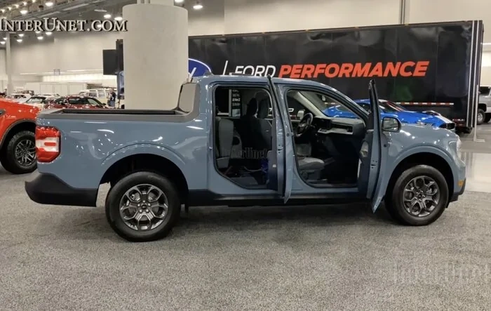 Exterior & Interior Walkaround: 2022 Maverick XLT in Area 51 w/ Navy Pier and Medium Slate Interior