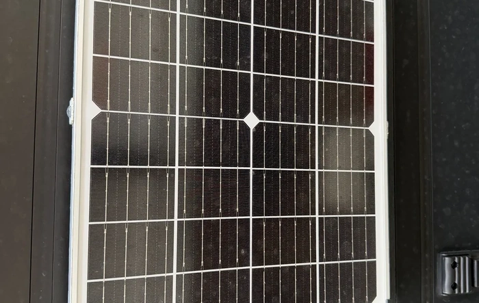 12V battery drain mitigation using solar panel setup