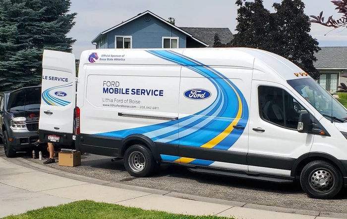 Oil Change & Software Update (Trailer Module Recall) by Mobile Service