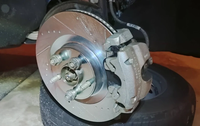 My brake job and upgrading rotors & pads (DIY how-to)