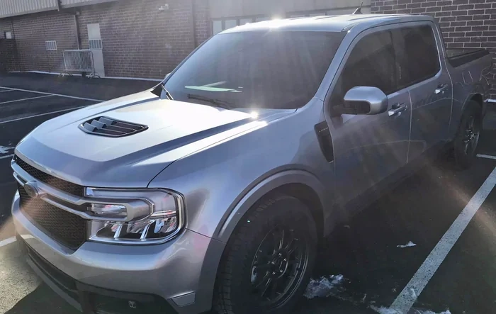 JJC's Iconic Silver build