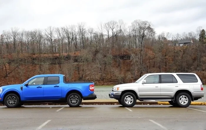 2022 Ford Maverick 2.0T AWD: Regular Car Reviews 🤣